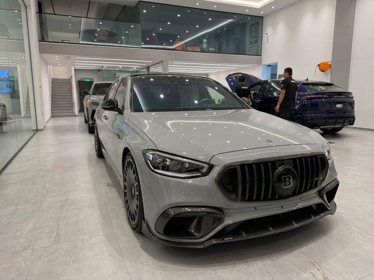 Mercedes-AMG S 63 E Performance BRABUS 930 (2025) — Brand New — photo 1 of 1
